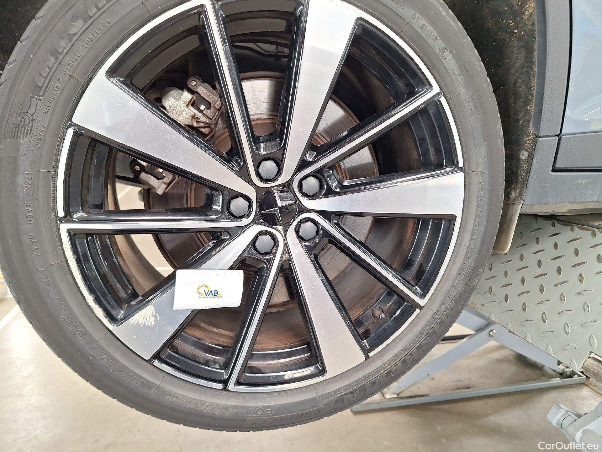  Polestar  2 Polestar, Polestar  '19 BEV, Polestar  Long Range Dual Motor 5d #24