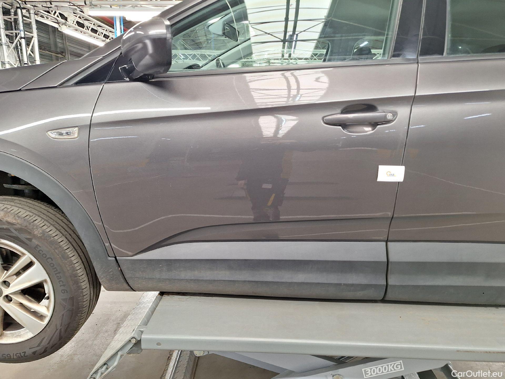  Opel   Grandland X Opel, '17, Opel 1.5 Turbo D D S/S MT6 Edition 5d #26