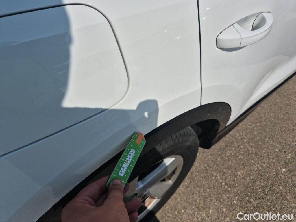  Audi  Q3 AUDI  / 2018 / 5P / todoterreno Advanced 35 TDI 110kW (150CV) S tronic #19