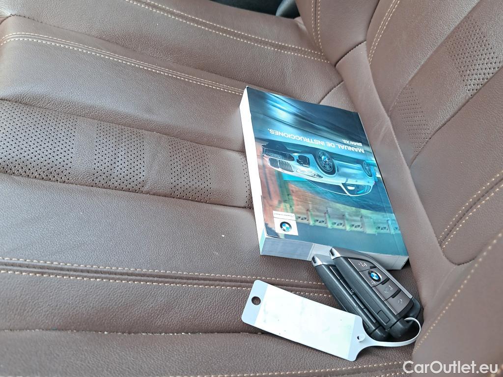  Bmw  X5 BMW  / 2018 / 5P / todoterreno xDrive30d #15