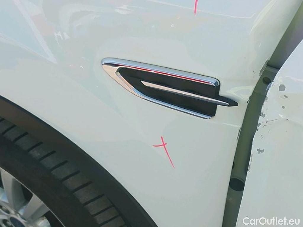  Ford  Kuga FORD  / 2016 / 5P / todoterreno 1.5 EcoBoost 88kW 4x2 Trend+ (CX) #8