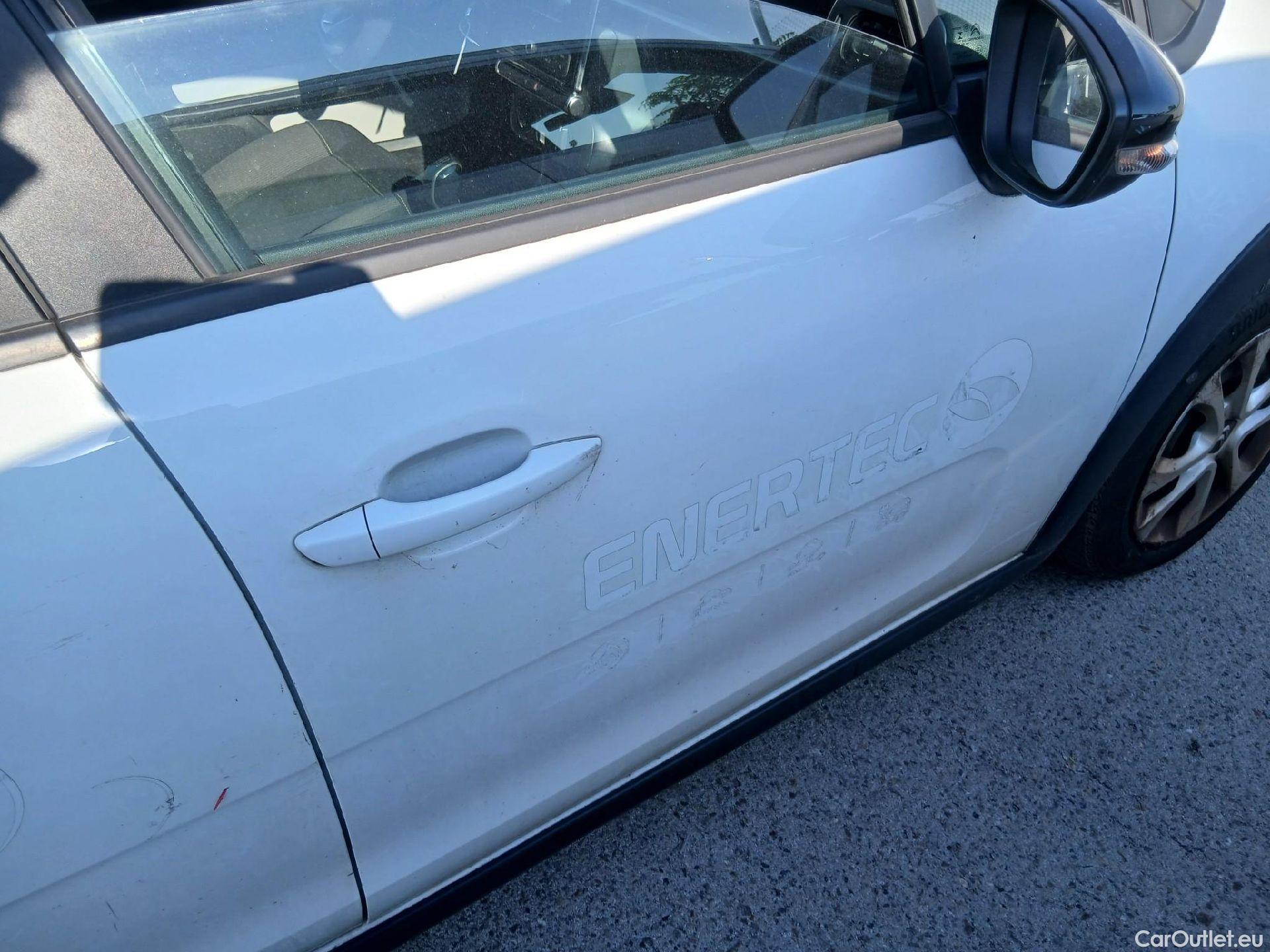  Citroen  C3 CITROEN  / 2016 / 5P / berlina con portón BlueHDi 73KW (100CV) S&S FEEL #32