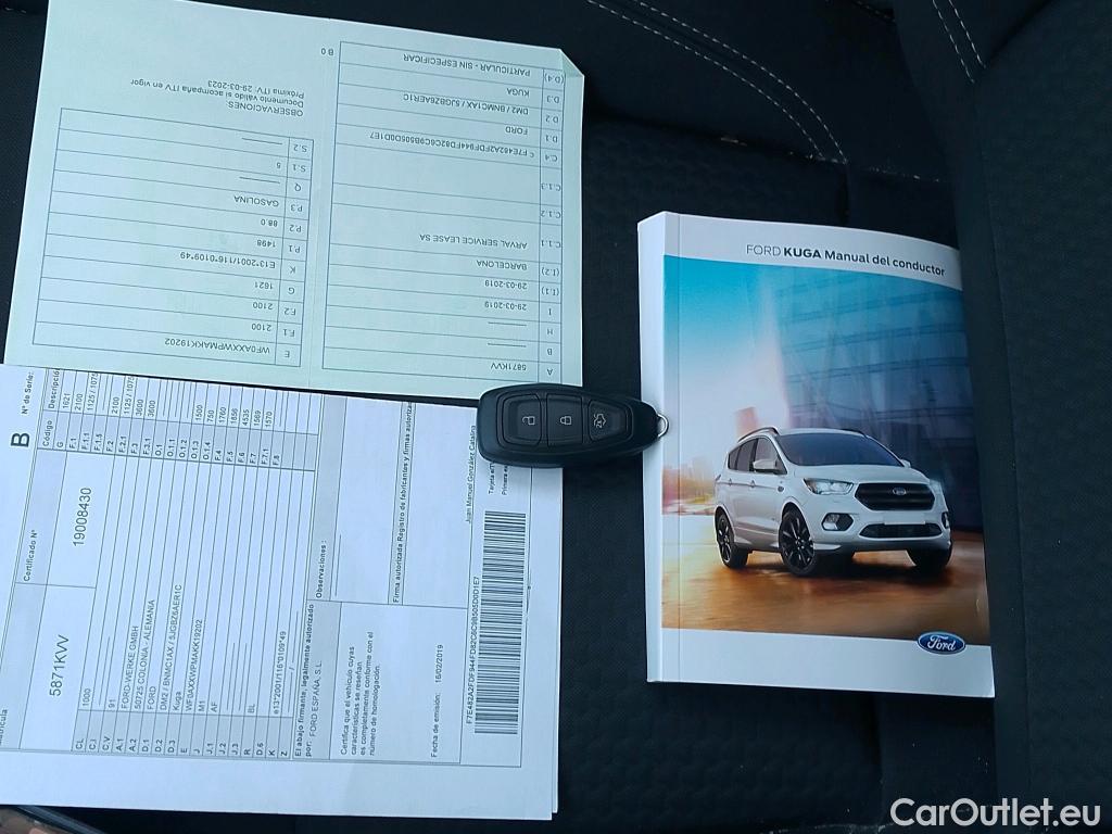  Ford  Kuga FORD  / 2016 / 5P / todoterreno 1.5 EcoBoost 88kW 4x2 Trend+ (CX) #5