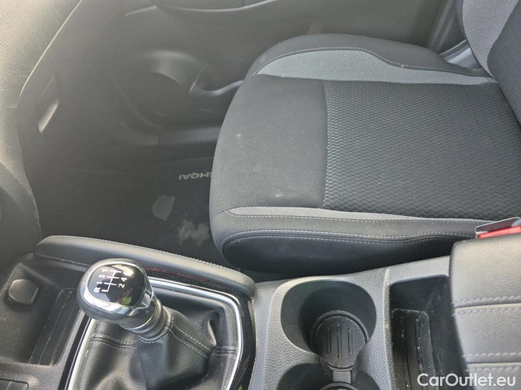  Nissan  Qashqai NISSAN  / 2017 / 5P / todoterreno dCi 85 kW (115 CV) ACENTA #16