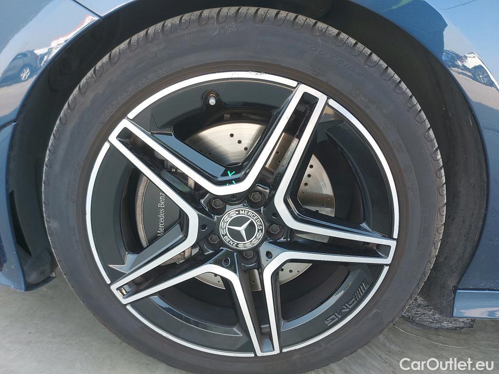  Mercedes  CLA-Klasse Clase CLA CLA 200 d (118.312)Premium-Pack AMG Line 150CV AT8 E6d #1