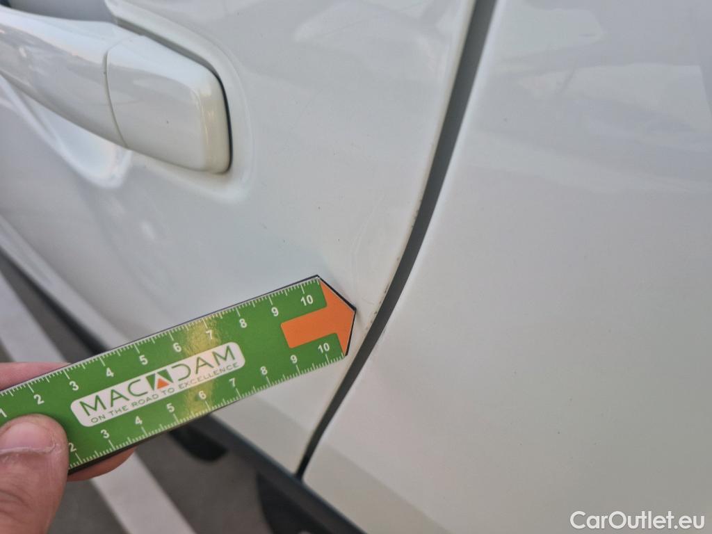  Nissan  Qashqai NISSAN  / 2017 / 5P / todoterreno dCi 85 kW (115 CV) ACENTA #24