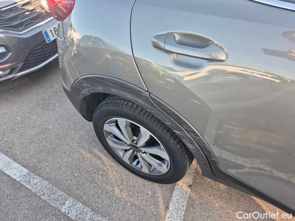  KIA  STONIC KIA  / 2017 / 5P / todoterreno 1.0 T-GDi 88kW (120CV) MHEV iMT Drive #23
