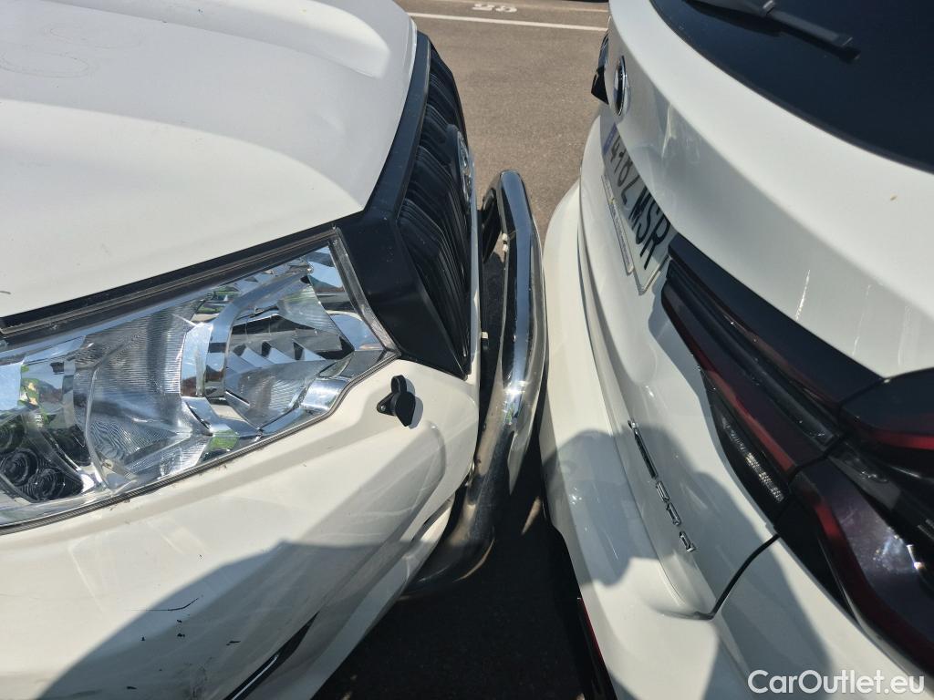  Toyota  Land Cruiser TOYOTA  / 2017 / 5P / todoterreno 2.8 D-4D GX #40