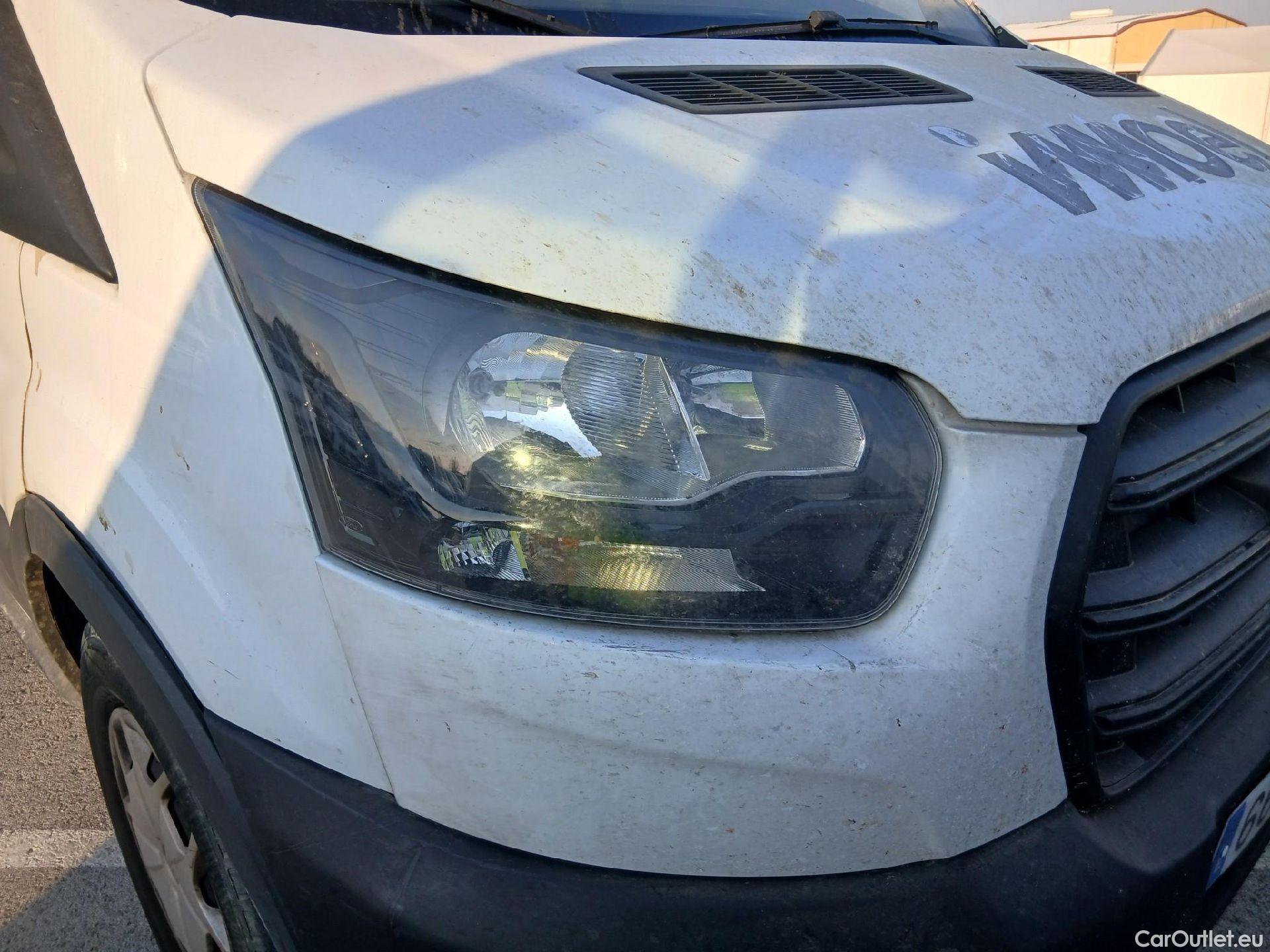  Ford  Transit FORD  / 2013 / 4P / furgón 350 96kW L2H2 Van Trend FWD MHEV #8