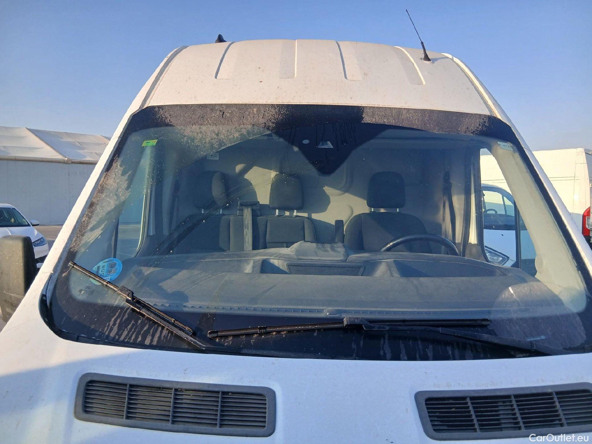  Ford  Transit FORD  / 2013 / 4P / furgón 350 96kW L2H2 Van Trend FWD MHEV #5