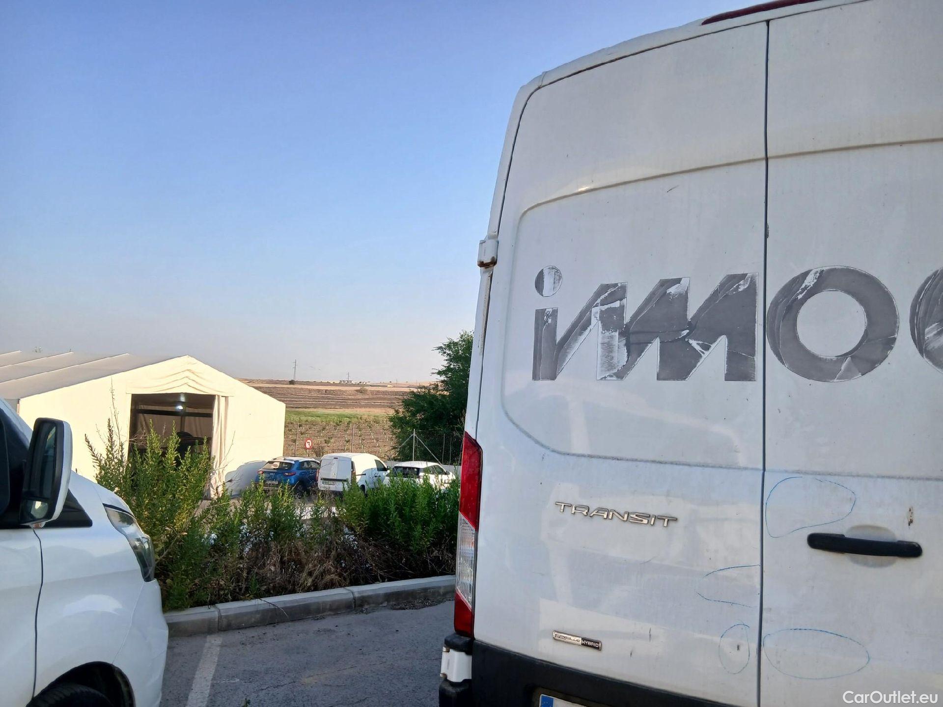  Ford  Transit FORD  / 2013 / 4P / furgón 350 96kW L2H2 Van Trend FWD MHEV #22