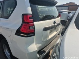  Toyota  Land Cruiser TOYOTA  / 2017 / 5P / todoterreno 2.8 D-4D GX #8