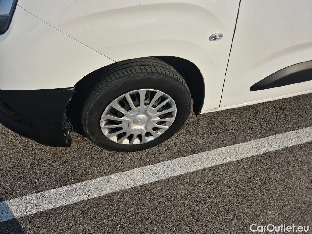  Toyota  Proace TOYOTA  City / 2020 / 4P / combi 1.5D 75kW (100CV) GX L1 #48