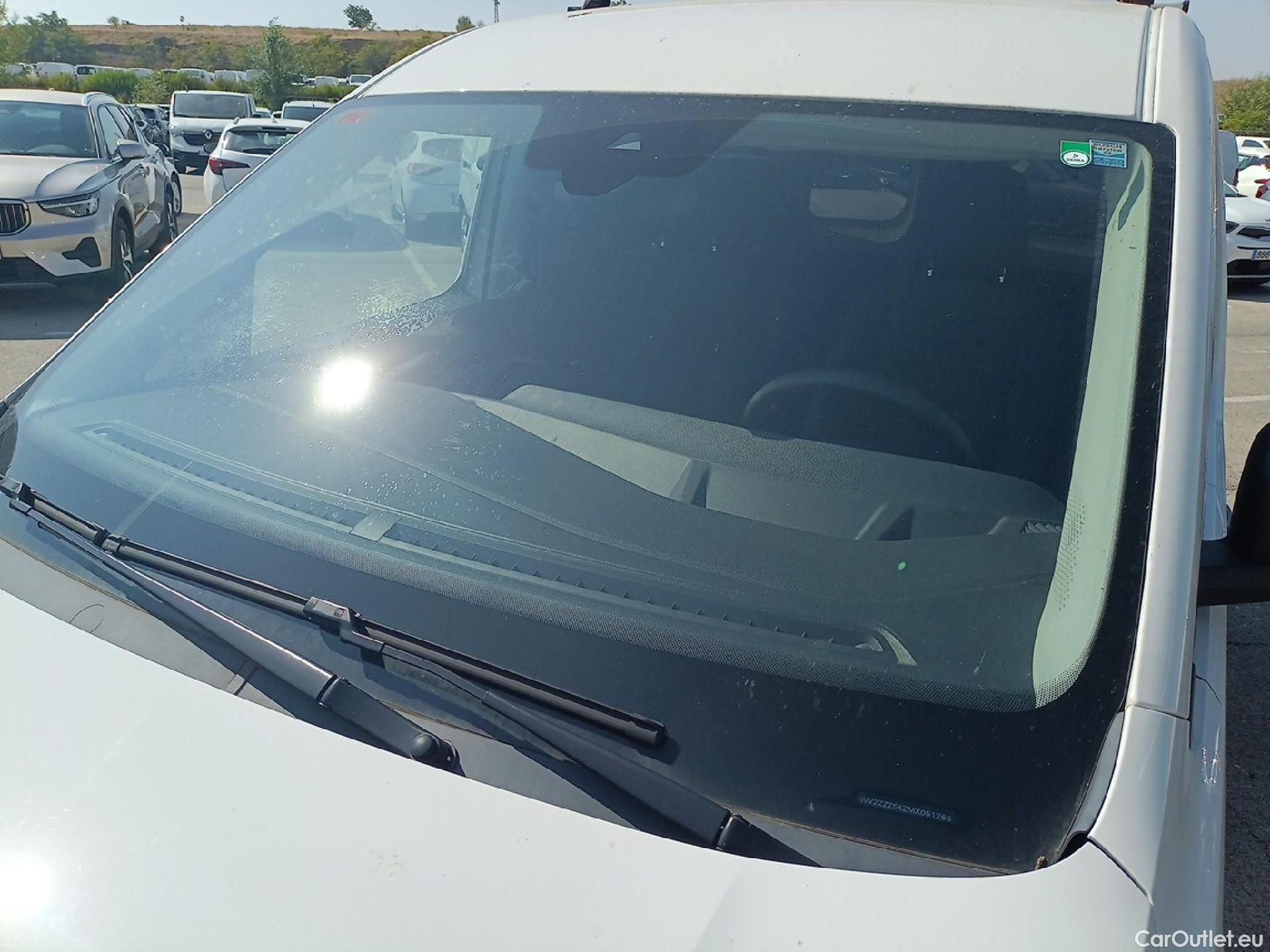  Volkswagen  Caddy VOLKSWAGEN Caaddy Kombi 2.0 TDI 75kW (102CV) (CX) #12