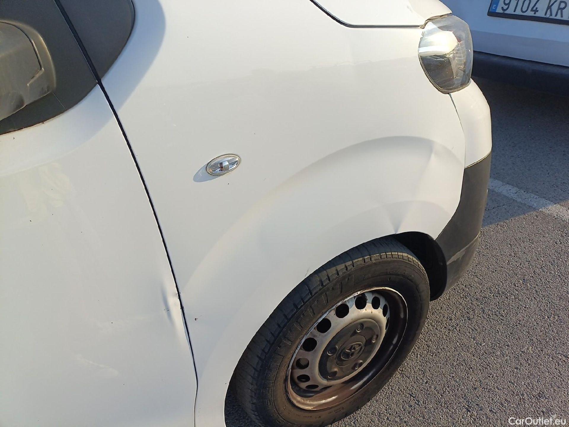  Toyota  Proace TOYOTA  / 2020 / 4P / furgón 1.5D 120CV GX 1PL 2PT L1 #39