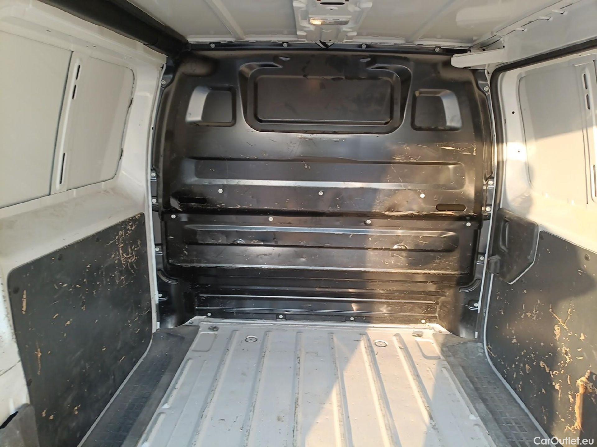 Toyota  Proace TOYOTA  / 2020 / 4P / furgón 1.5D 120CV GX 1PL 2PT L1 #20