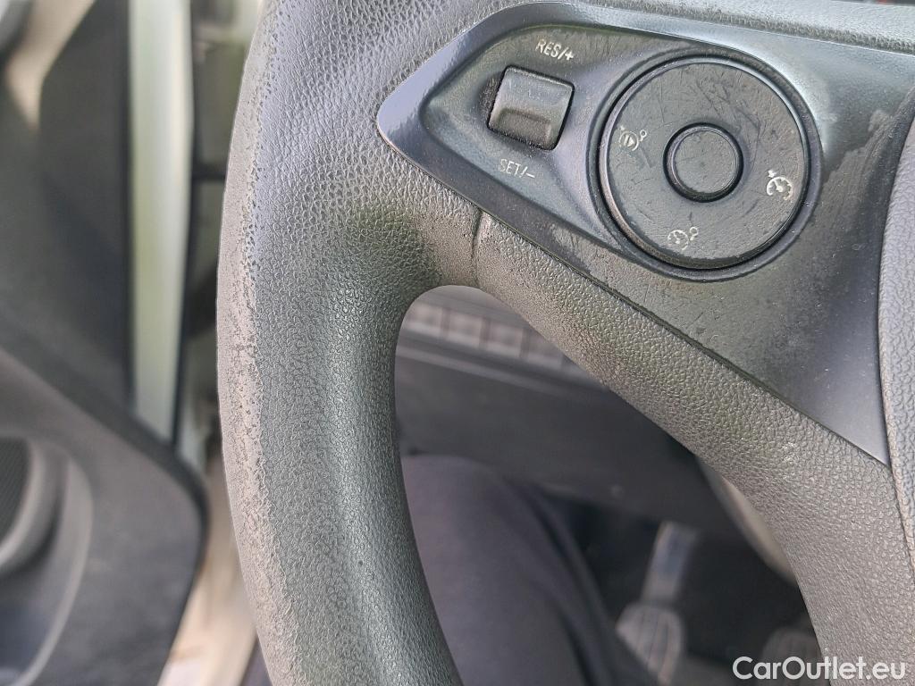  Opel  Combo OPEL  / 2018 / 3P / furgón derivado de turismo 1.6 TD S/S 74kW (100CV) Express L H1 650 (CX) #23