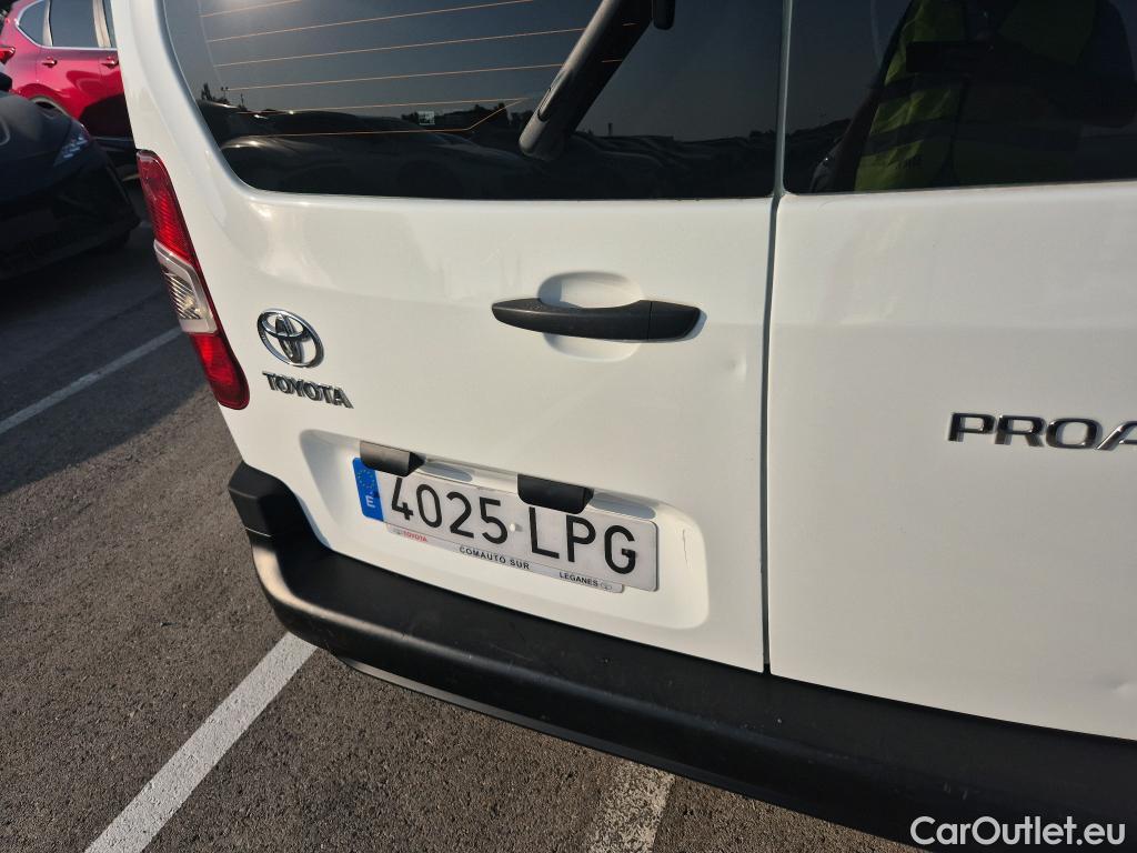  Toyota  Proace TOYOTA  City / 2020 / 4P / combi 1.5D 75kW (100CV) GX L1 #63