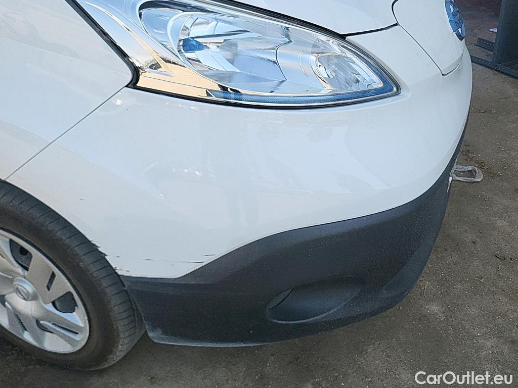  Nissan  NV200 NISSAN e- / 2009 / 5P / combi Combi 5 40 kWh PROFESIONAL #8