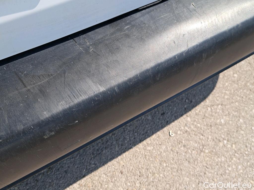  Opel  Combo OPEL  / 2018 / 3P / furgón derivado de turismo 1.6 TD S/S 74kW (100CV) Express L H1 650 (CX) #13