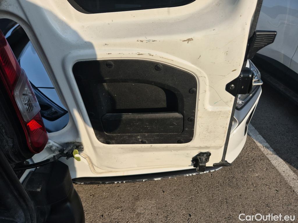  Toyota  Proace TOYOTA  City / 2020 / 4P / combi 1.5D 75kW (100CV) GX L1 #38