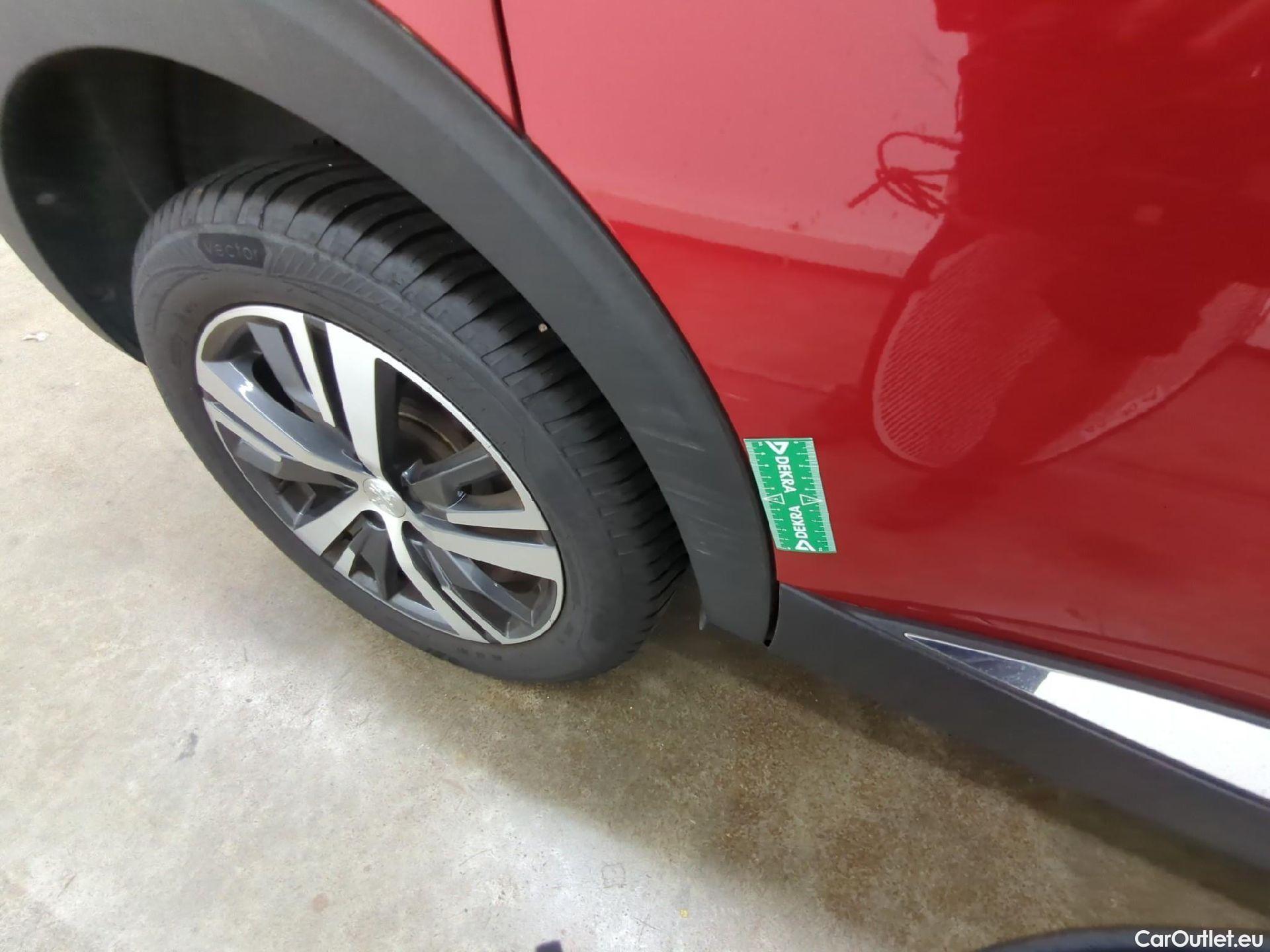  Peugeot  5008  Allure 1.5 HDi 130CV BVM6 7 Sieges E6d #15