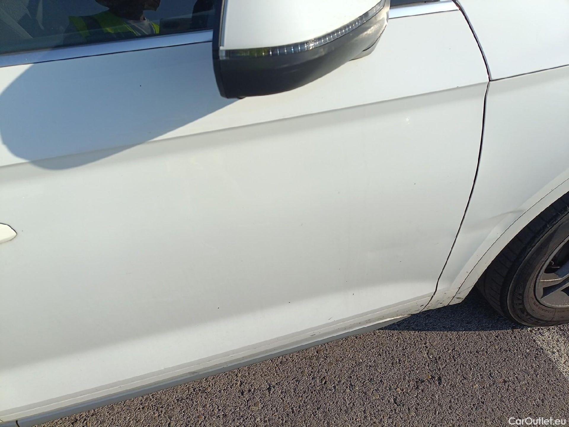  Audi  Q5 AUDI  / 2020 / 5P / todoterreno Advanced 35 TDI 120kW S tronic (AC2) #22