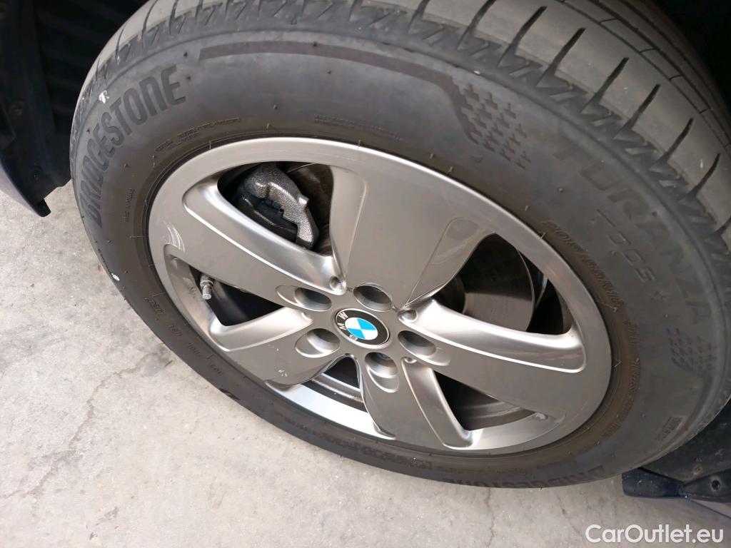  Bmw  Serie 1 BMW  / 2019 / 5P / berlina con portón 118d #4
