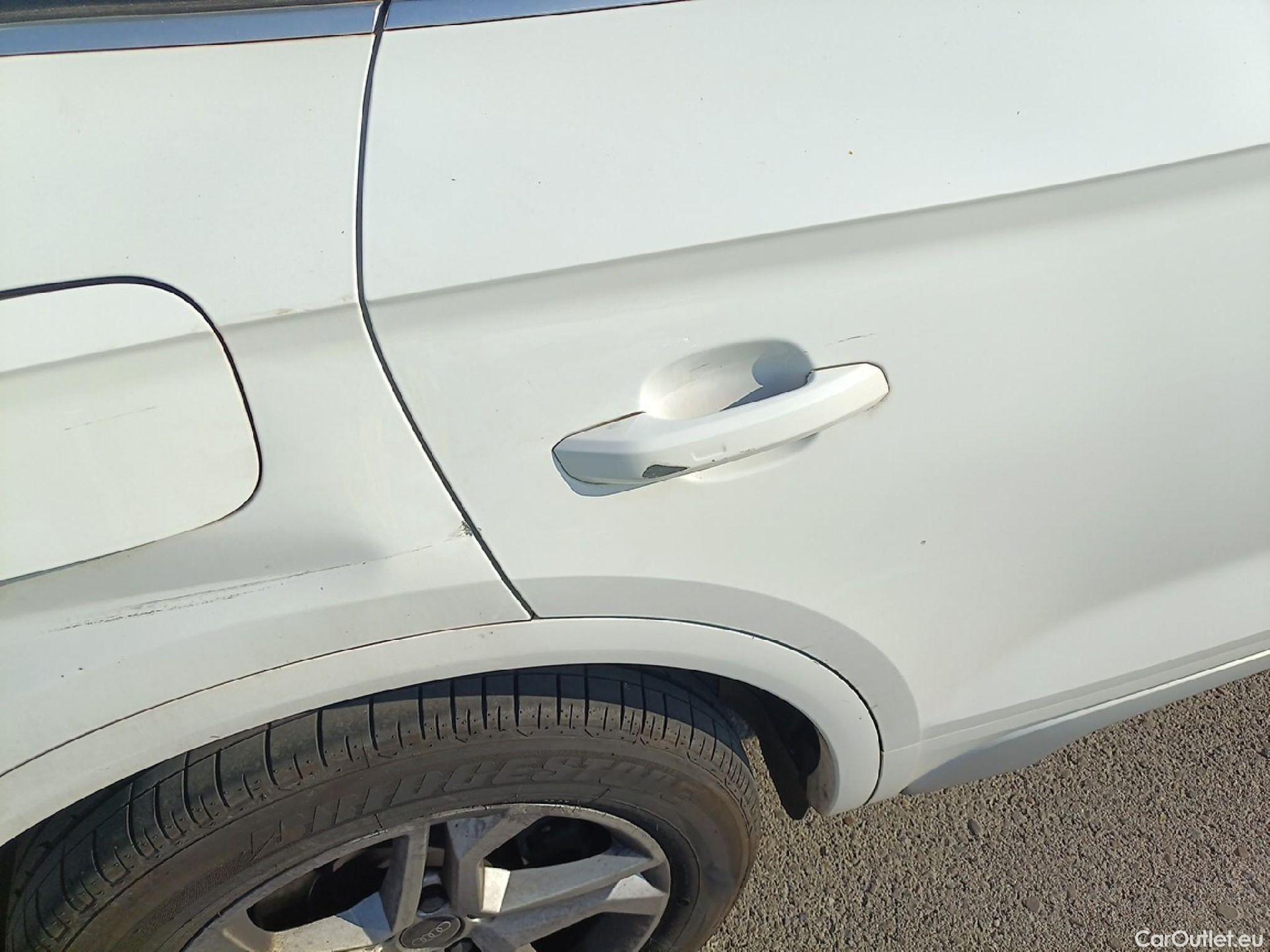  Audi  Q5 AUDI  / 2020 / 5P / todoterreno Advanced 35 TDI 120kW S tronic (AC2) #21