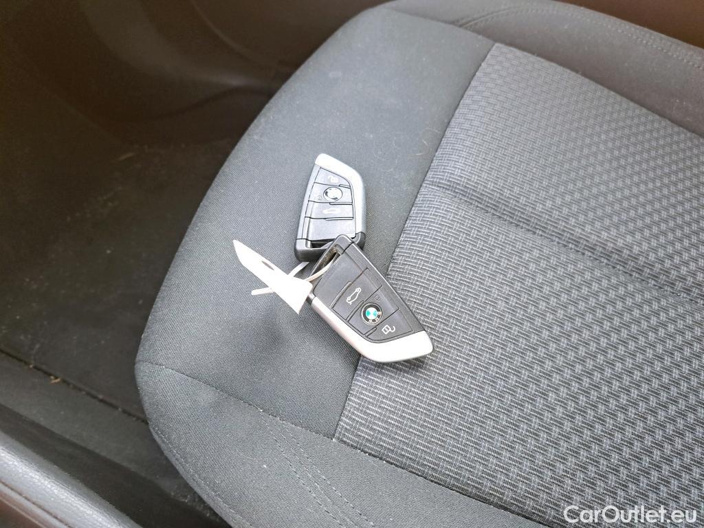  Bmw  X1 BMW  / 2019 / 5P / todoterreno sDrive18dA Corporate #19