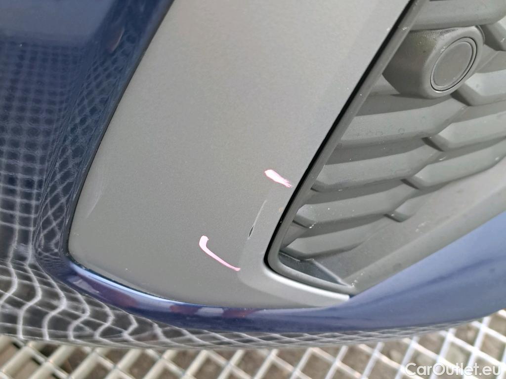  Audi  A3 AUDI  / 2020 / 5P / berlina con portón Sportback Genuine Edition 35 TFSI 110kW #20