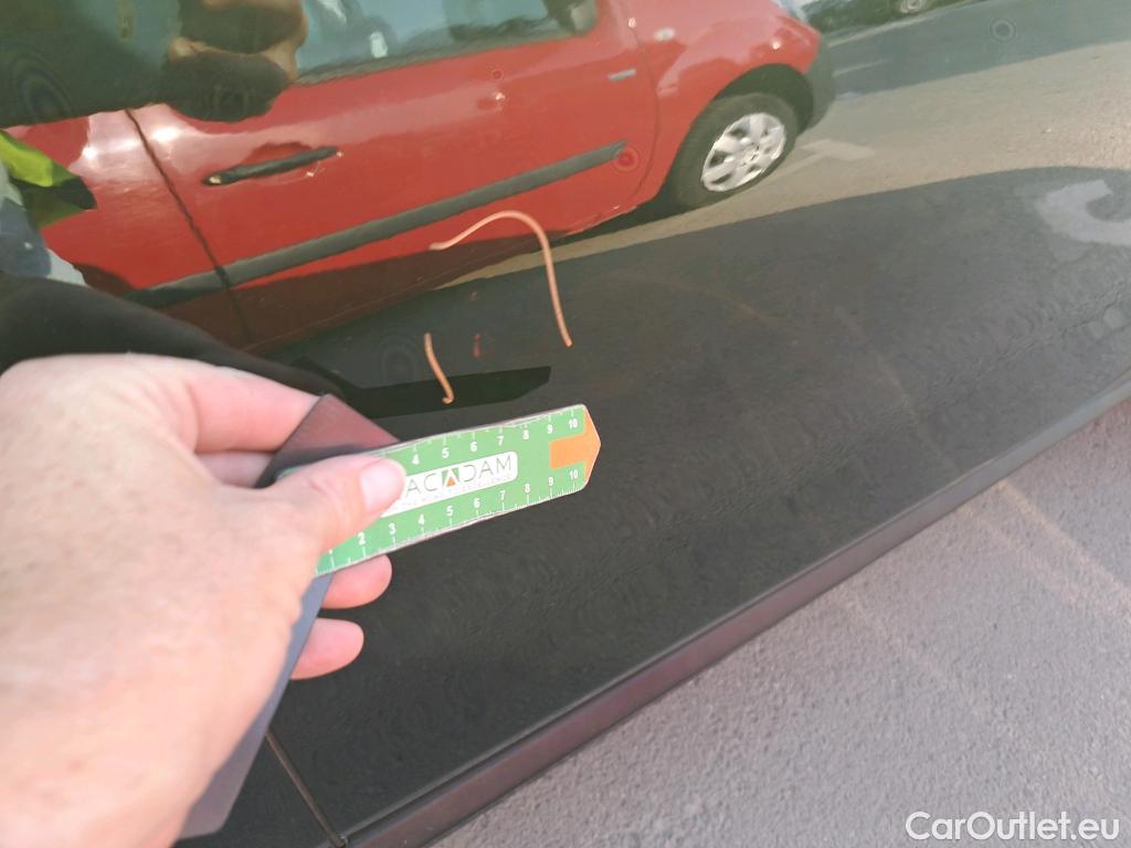  Bmw  X1 BMW  / 2019 / 5P / todoterreno sDrive18dA Corporate #2