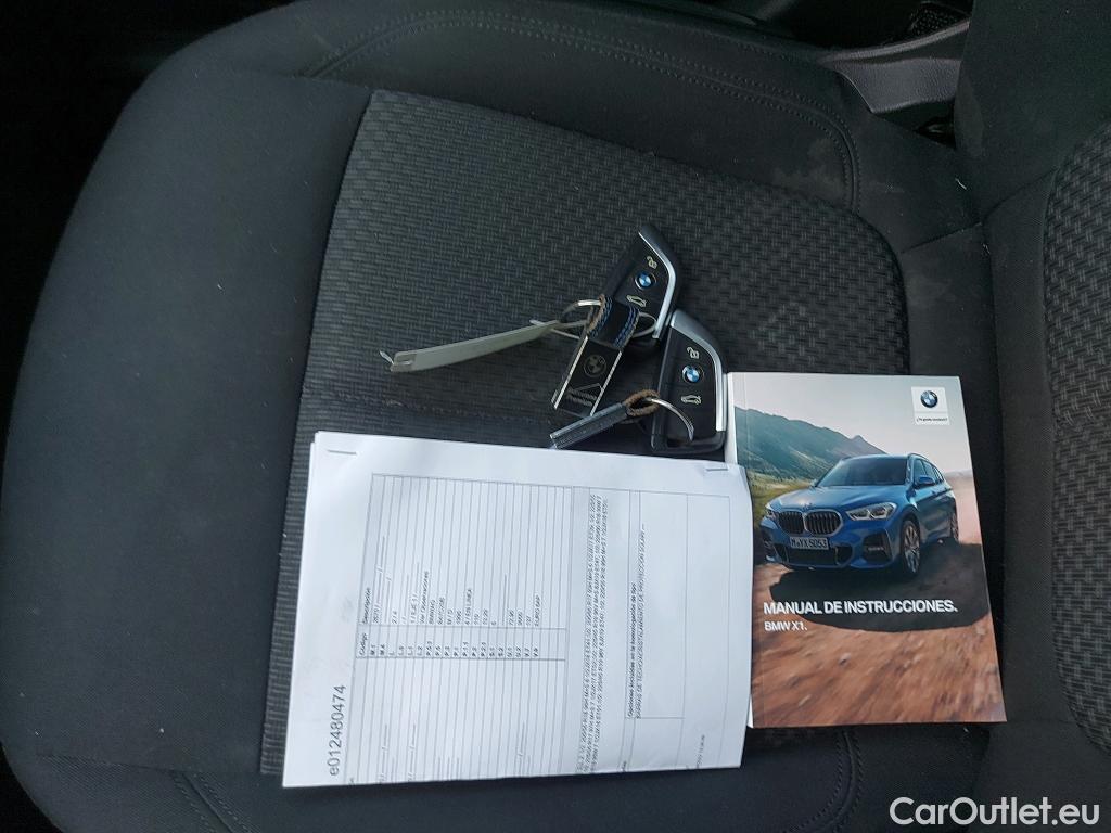  Bmw  X1 BMW  / 2019 / 5P / todoterreno sDrive18dA Corporate #3