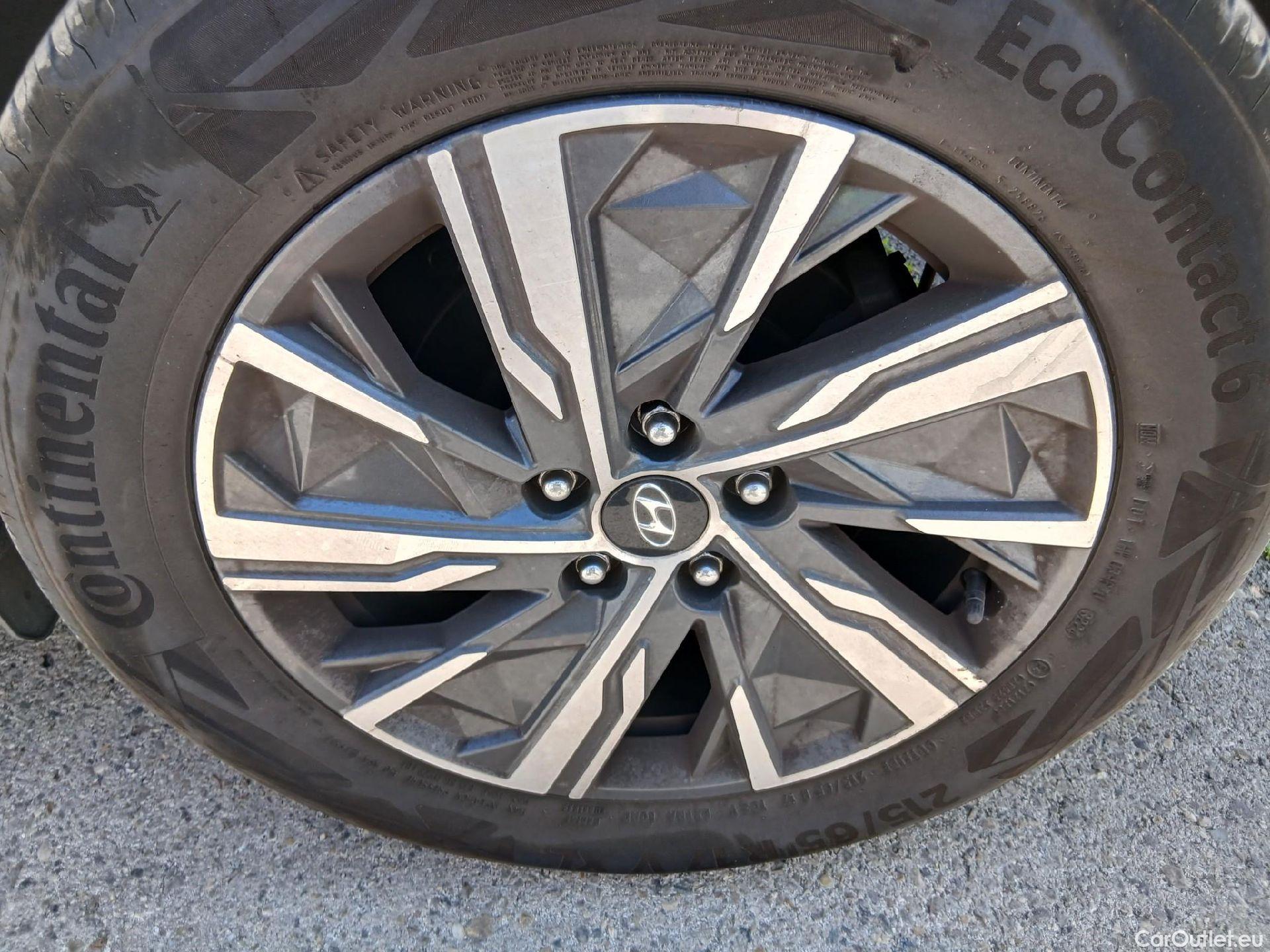  Hyundai  Tucson HYUNDAI  / 2020 / 5P / todoterreno 1.6 CRDI 85kW (115CV) Klass #20