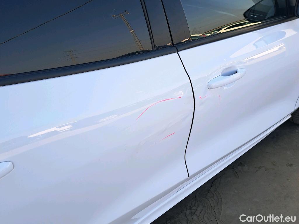 Ford  Focus FORD  / 2018 / 5P / berlina con portón 1.0 Ecoboost MHEV 92kW ST-Line #1
