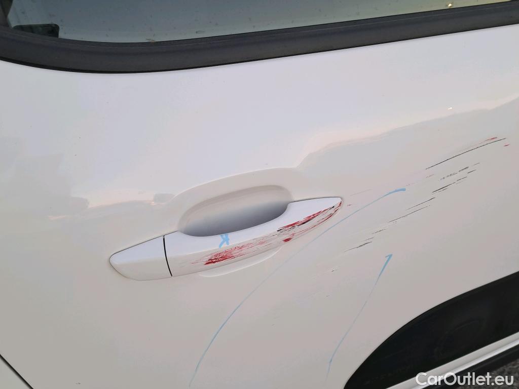  Citroen  C3 CITROEN  / 2016 / 5P / berlina con portón PureTech 60KW (82CV) FEEL (CX) #38