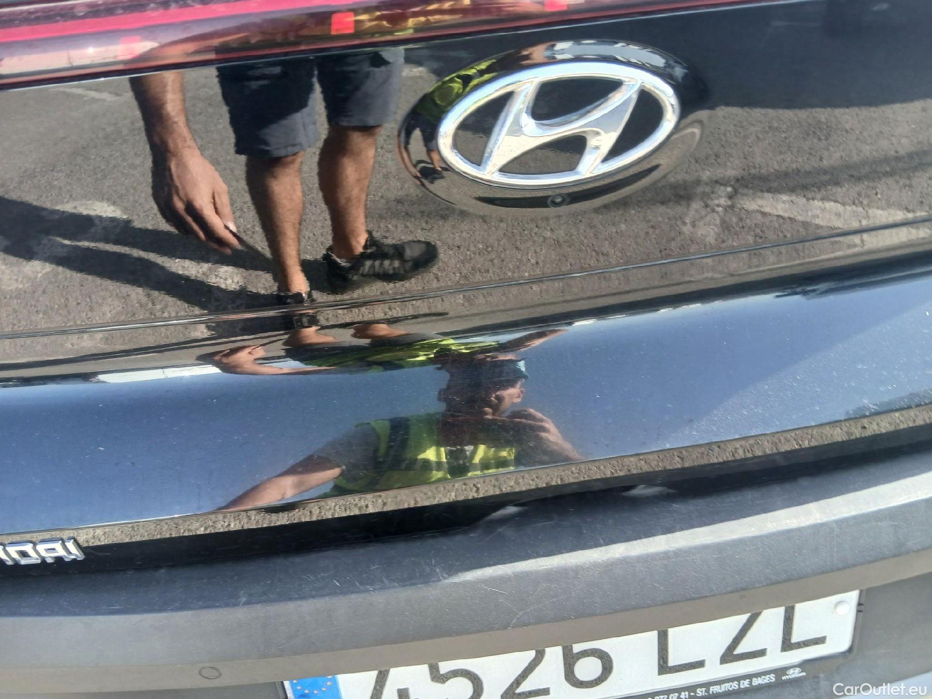  Hyundai  Bayon HYUNDAI  / 2021 / 5P / todoterreno 1.0 TGDI 74kW (100CV) 48V Maxx #12