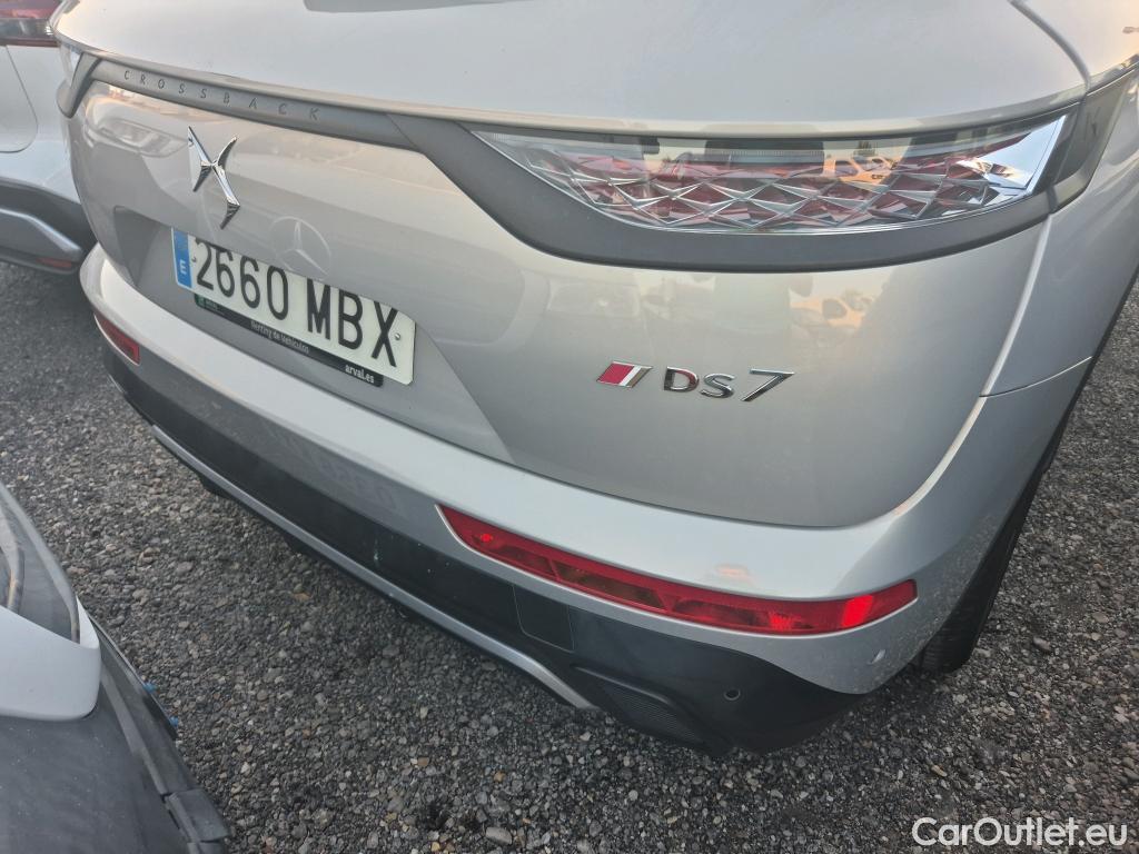  DS  DS7 DS DS 7 Crossback / 2017 / 5P / todoterreno BlueHDi DE 96kW (130CV) AT. PERF.LINE #11