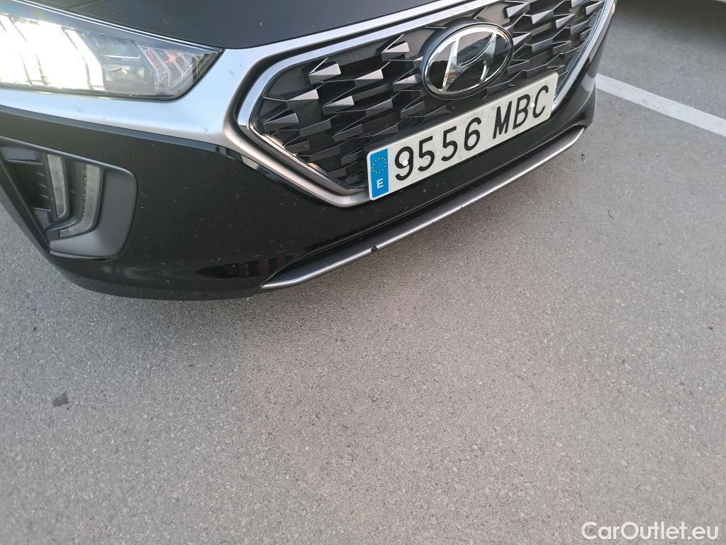  Hyundai   Ioniq HYUNDAI / 2019 / 5P / berlina con portón 1.6 GDI HEV Tecno DCT #19