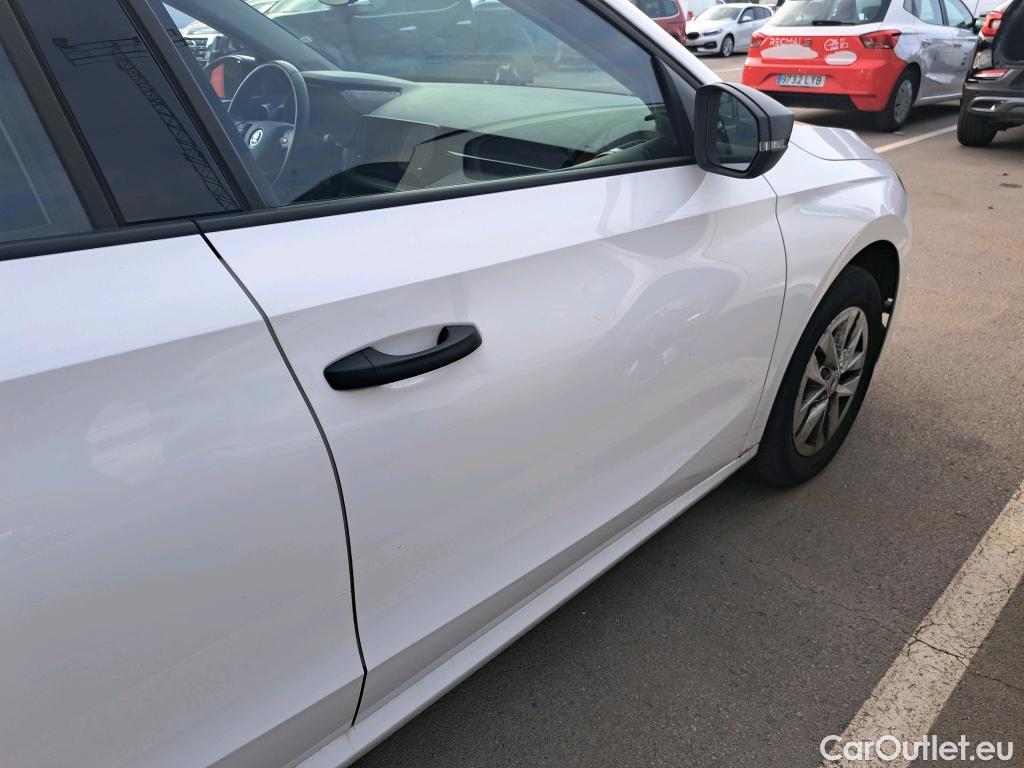  Skoda  Fabia  Essence 1.0 TSI 95CV MT5 6E #10