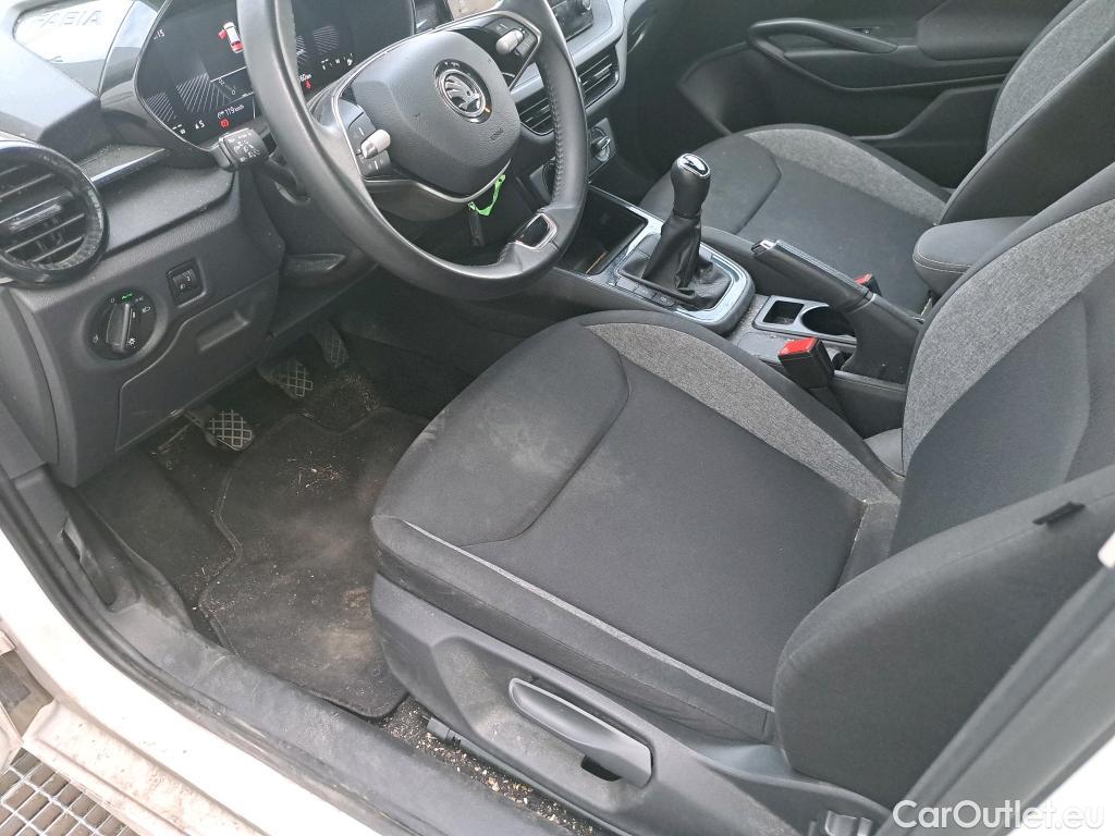  Skoda  Fabia  Essence 1.0 TSI 95CV MT5 6E #5