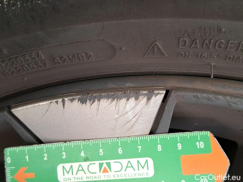  Peugeot  208  Active 1.2 PureTech 100CV BVM6 E6d #57