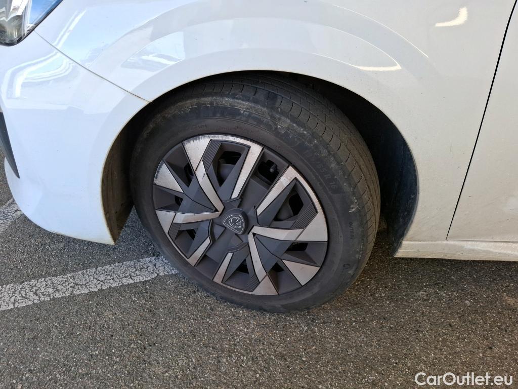  Peugeot  208  Active 1.2 PureTech 100CV BVM6 E6d #43