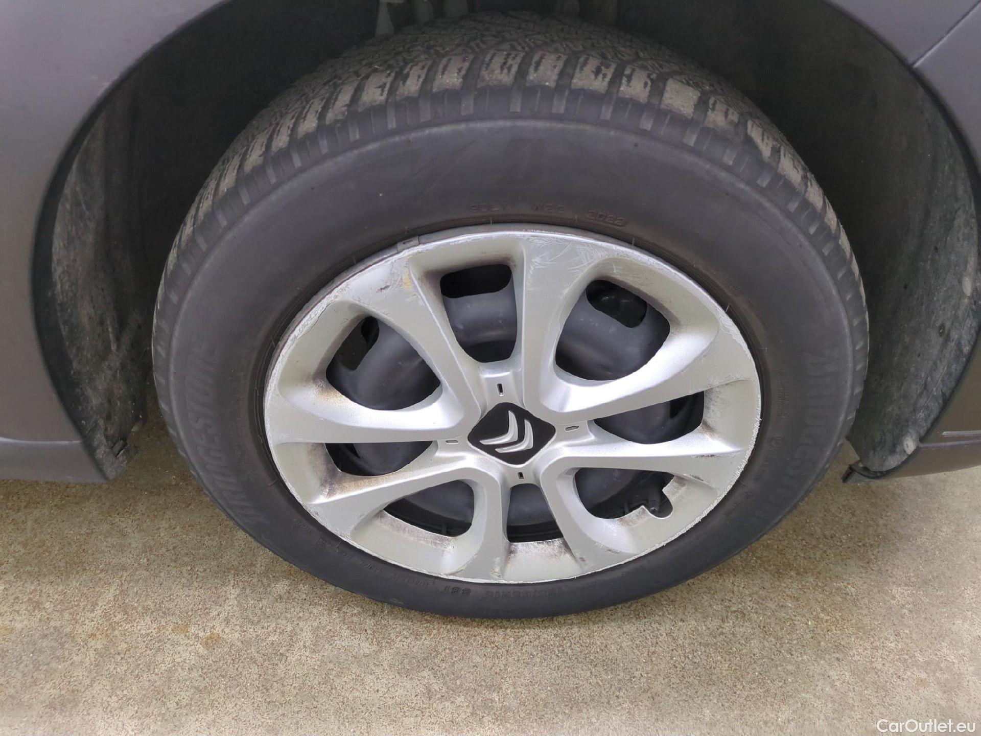  Citroen  C3  Société Feel 1.5 BlueHDI 100CV BVM6 E6d #16