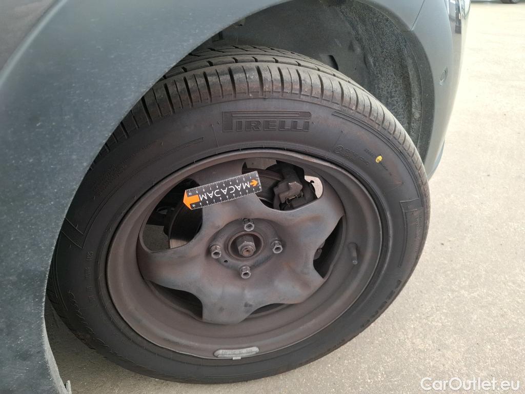  Citroen  C3  Shine Business 1.2 PureTech 110CV BVM6 E6d #8