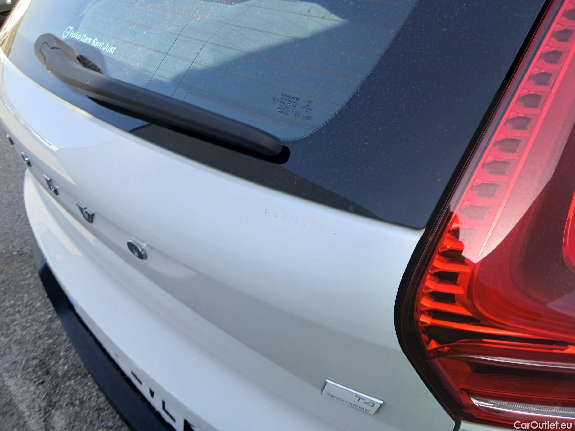  Volvo  XC 40 VOLVO XC40 / 2017 / 5P / todoterreno 1.5 T4 Twin Recharge R-Design Auto #21