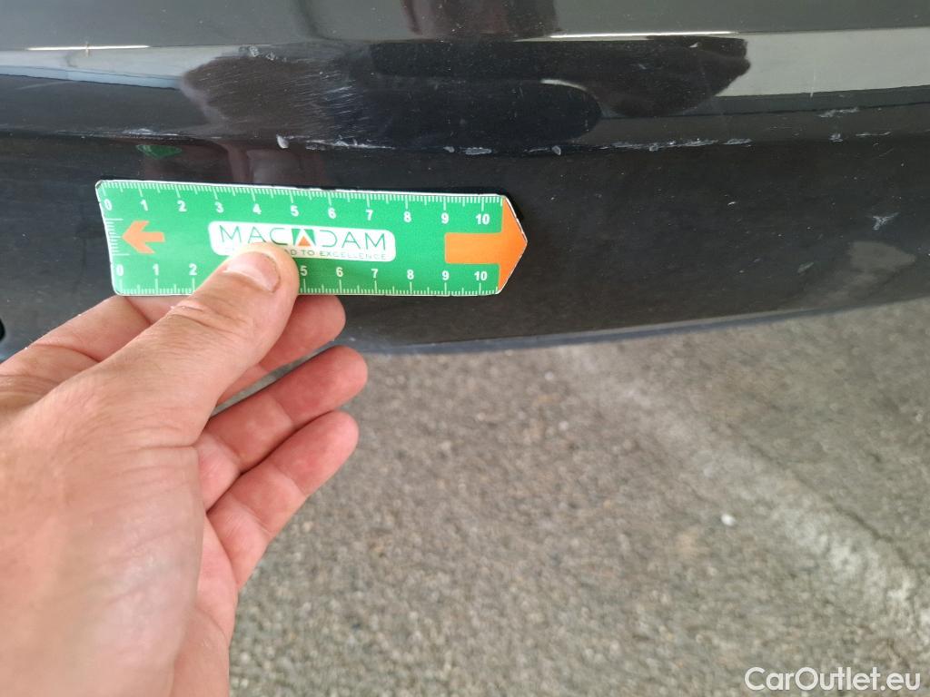  Alfa Romeo  TONALE ALFA ROMEO  / 2022 / 5P / SUV 1.3T PHEV 280 AT6 Q4 Veloce #43