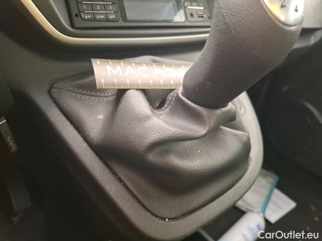  Renault  Kangoo  Zen 1.5 dCi 90CV BVM5 E6 #17