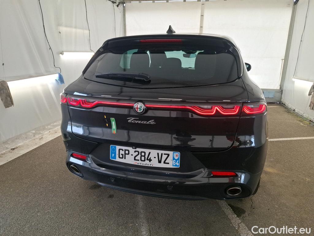 Alfa Romeo  TONALE ALFA ROMEO  / 2022 / 5P / SUV 1.3T PHEV 280 AT6 Q4 Veloce #23
