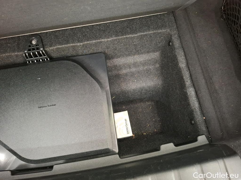  Bmw  Serie 4 BMW i4 / 2021 / 5P / Berline eDrive35 286ch #4